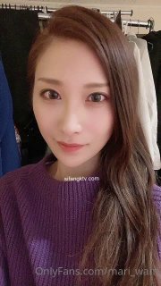 身材单薄屌还挺大的小伙子会所潇洒玩美女公关妹身材苗条胸大臀翘小蛮腰干的美女动听淫叫搞了她两次